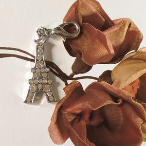 SALE -  Eiffel Tower Paris Pet Tag Zipper Purse Pull NEW Keychain